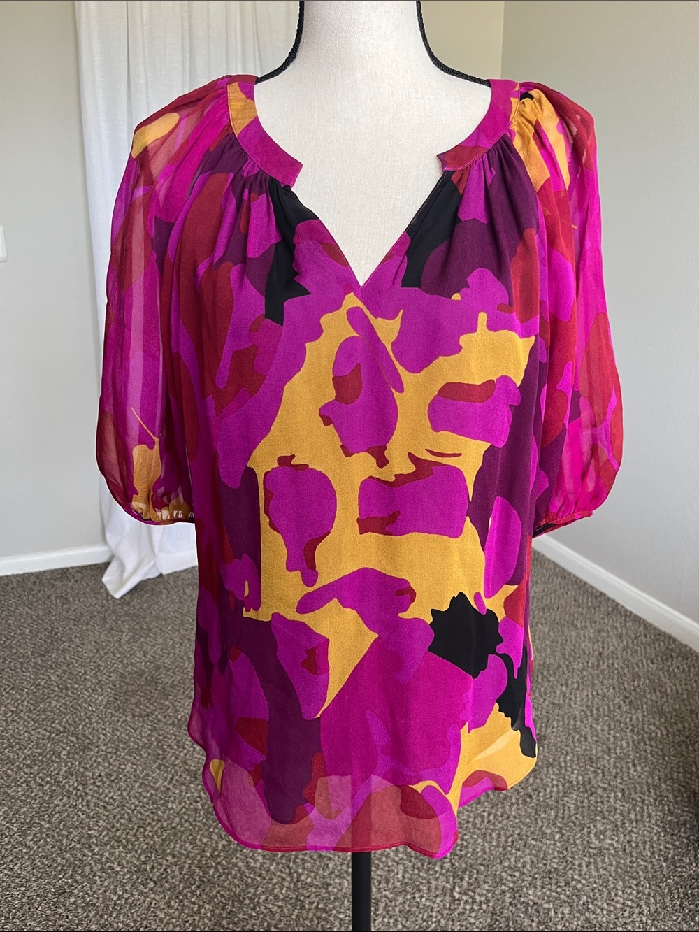 Diane von Furstenberg Keoni Silk Abstract Print Blouse Size 8 10 M L